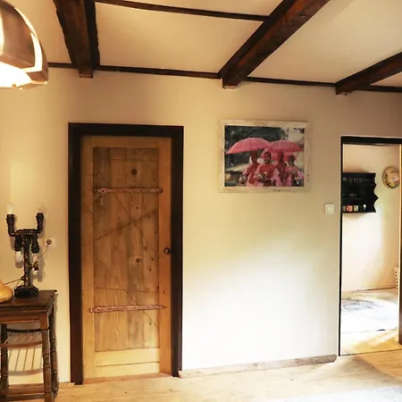 Rustic Hidden Apartment Zagreb